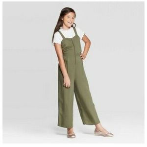 NWT❗️art class picnic green zip front jumpsuit
